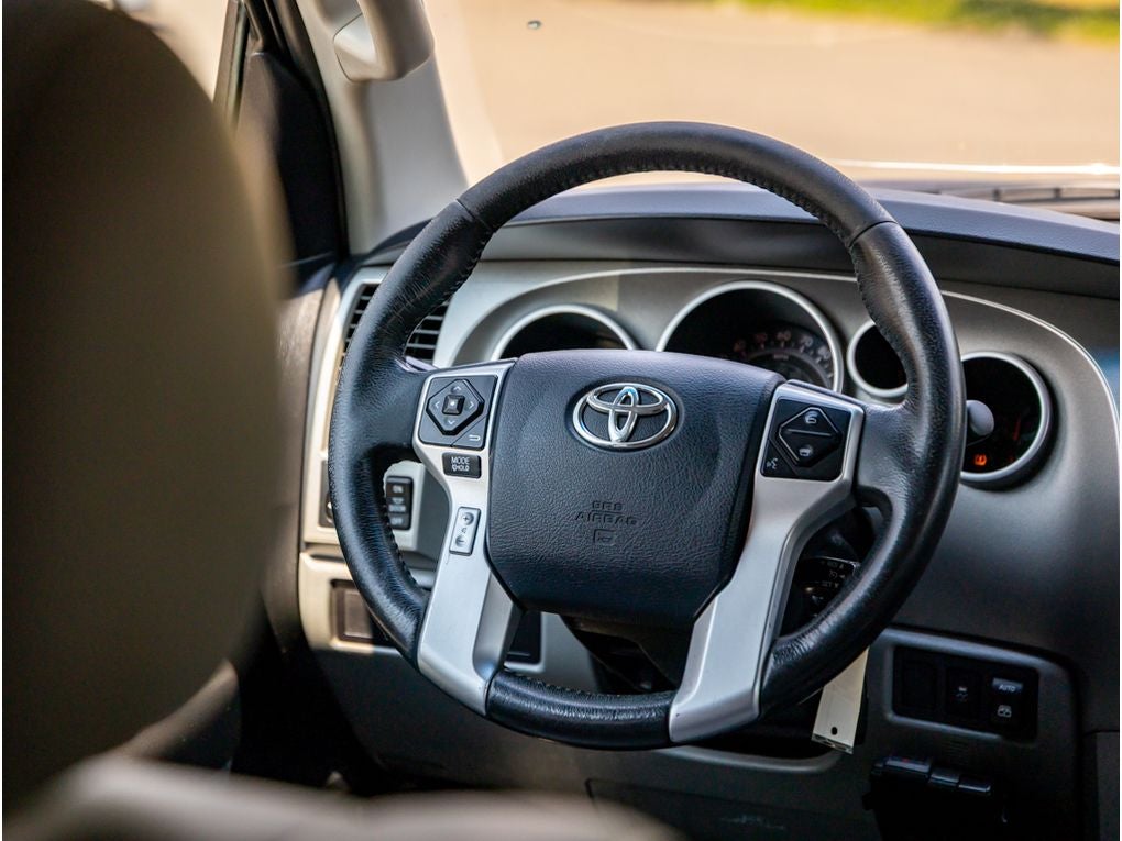 2016 Toyota Sequoia SR5