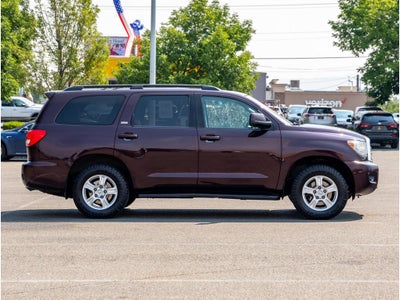 2016 Toyota Sequoia SR5