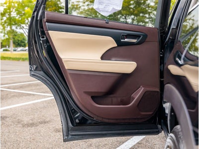 2021 Toyota Highlander XLE Nav