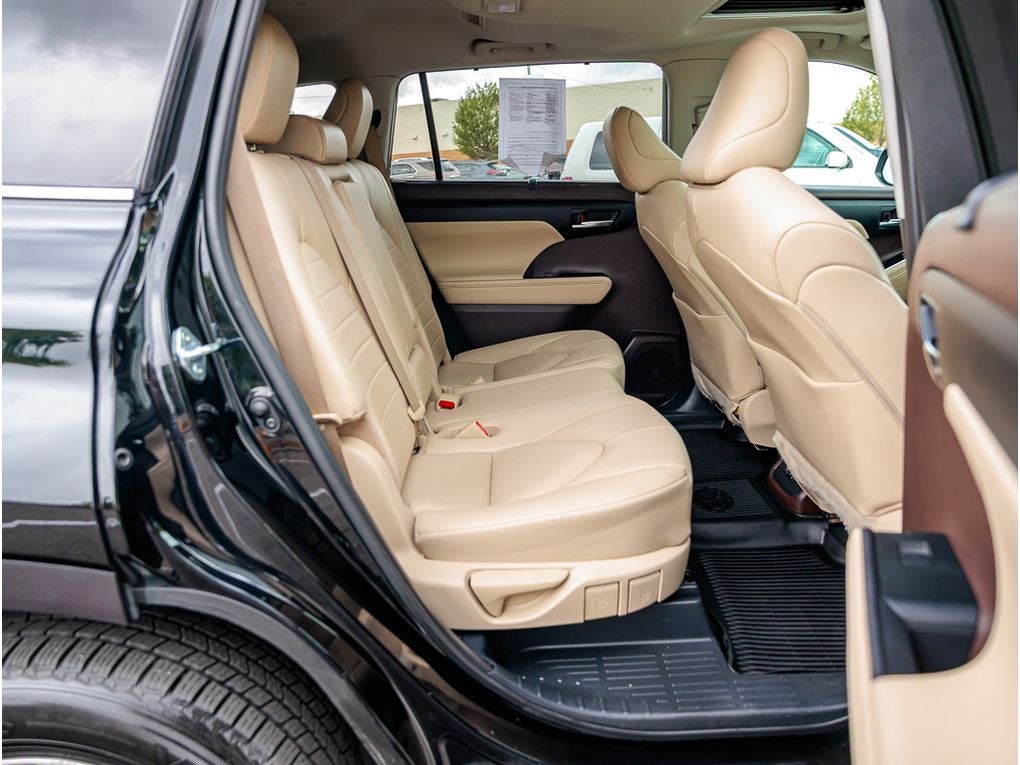 2021 Toyota Highlander XLE Nav