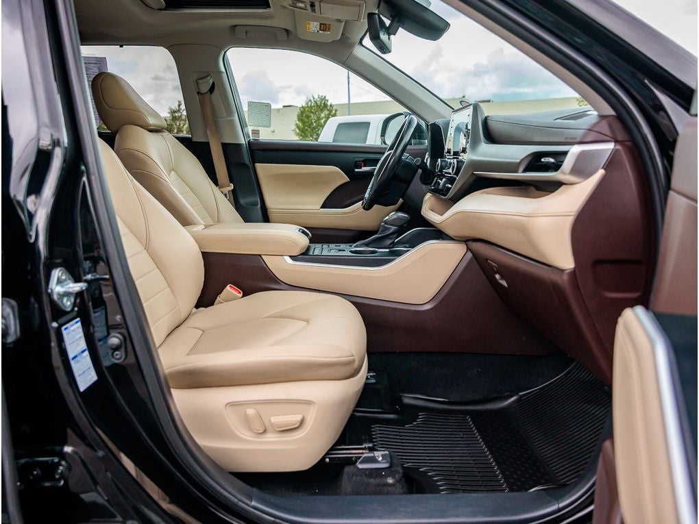 2021 Toyota Highlander XLE Nav