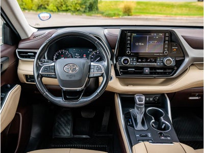 2021 Toyota Highlander XLE Nav
