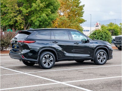 2021 Toyota Highlander XLE Nav