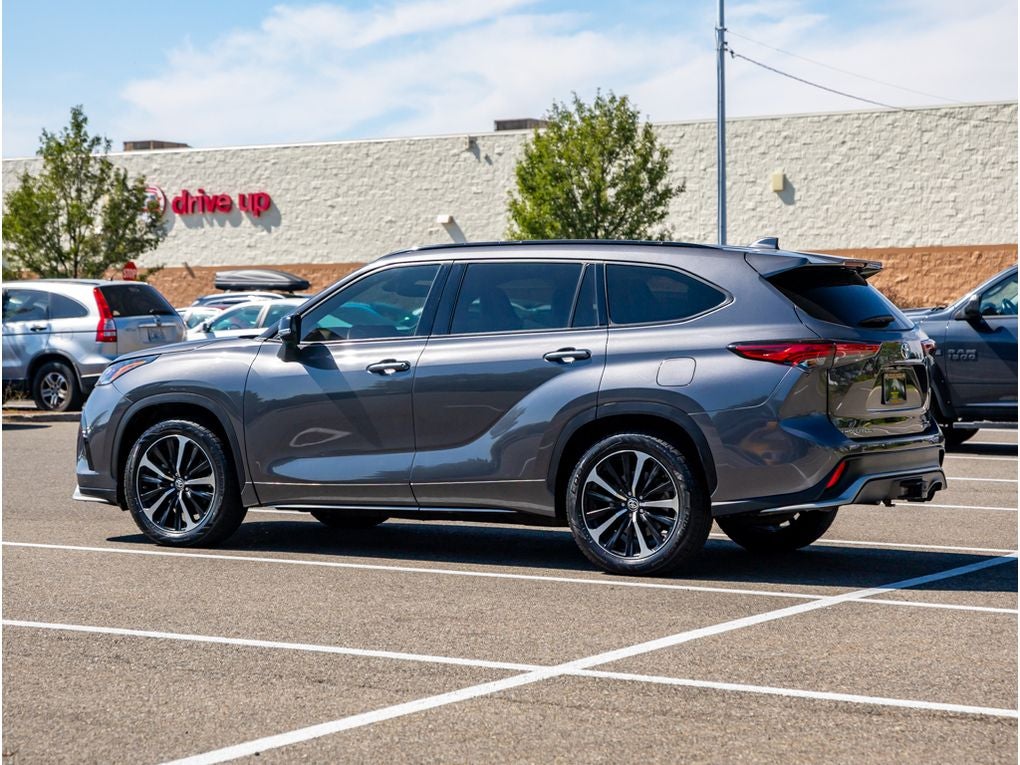 2021 Toyota Highlander XSE