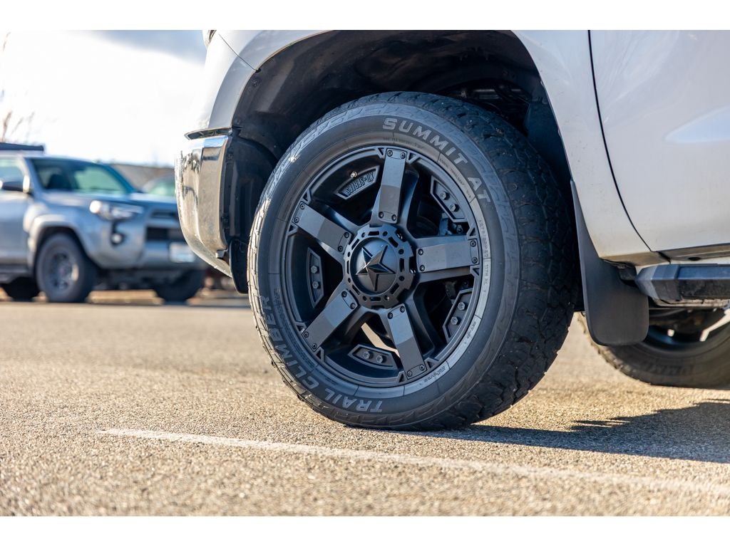 2018 Toyota Tundra Base