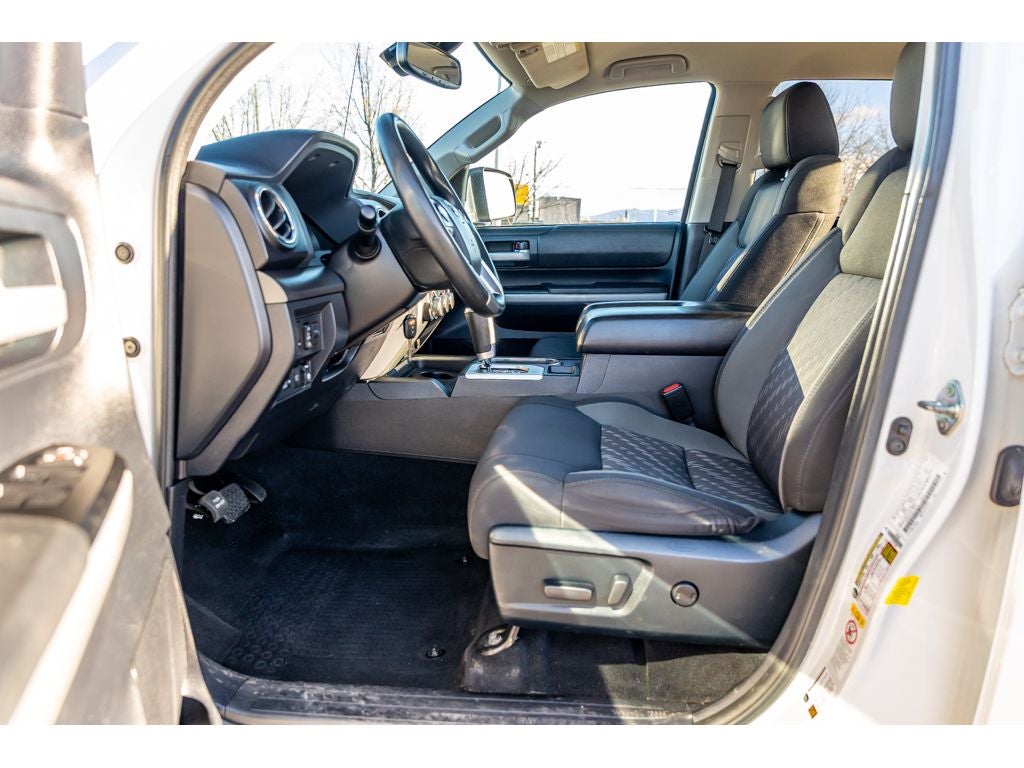 2018 Toyota Tundra Base