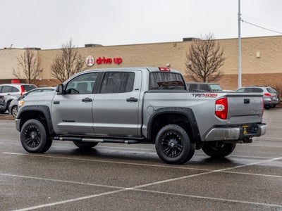 2016 Toyota Tundra Base