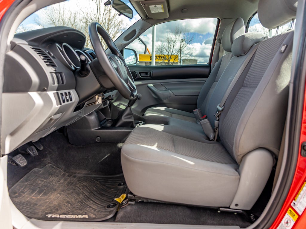 2013 Toyota Tacoma Base