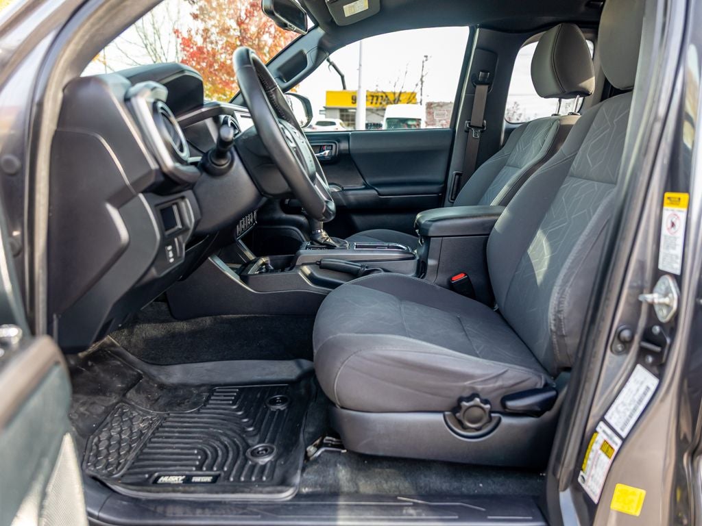 2017 Toyota Tacoma Base