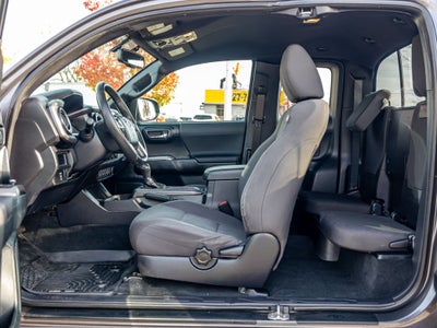 2017 Toyota Tacoma Base