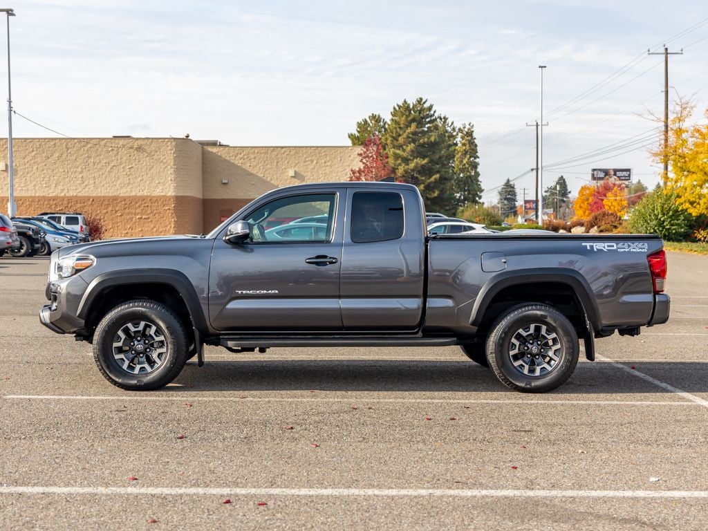 2017 Toyota Tacoma Base
