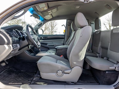 2014 Toyota Tacoma Base