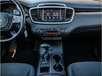 2019 Kia Sorento Base