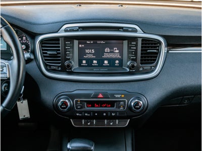 2019 Kia Sorento Base