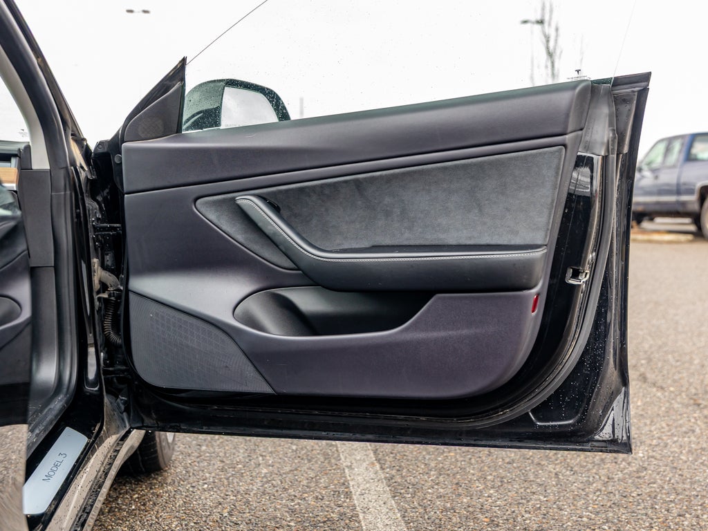 2019 Tesla Model 3 Base