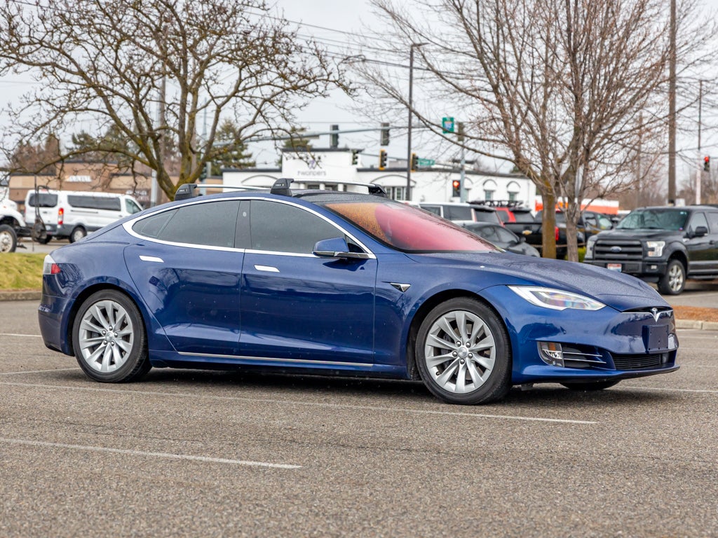 2017 Tesla Model S Long Range