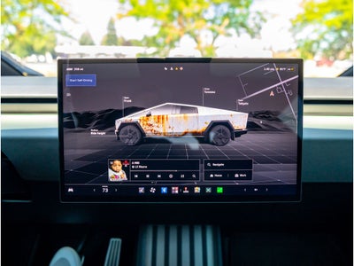2024 Tesla Cybertruck Base