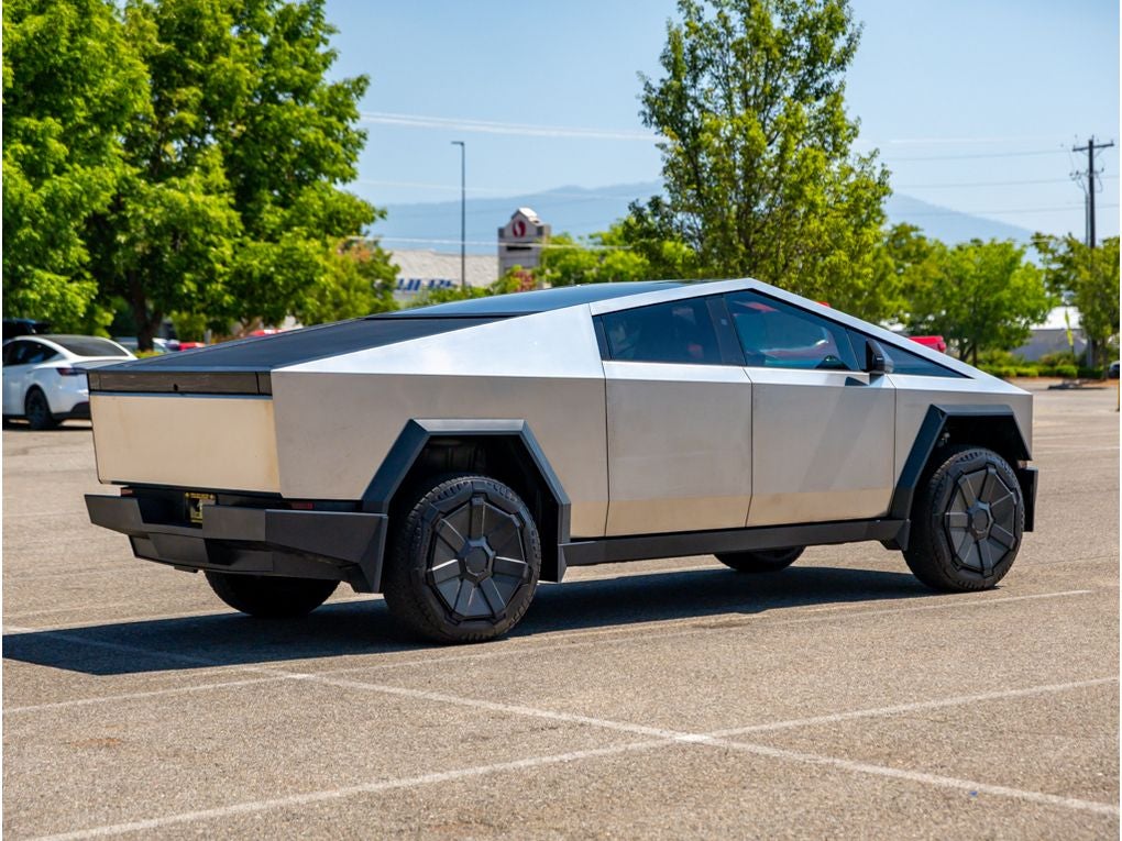 2024 Tesla Cybertruck Base