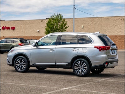 2020 Mitsubishi Outlander Base