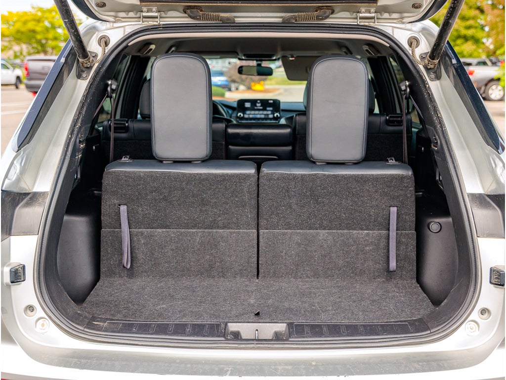 2024 Mitsubishi Outlander Base
