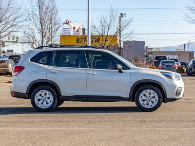 2019 Subaru Forester Base