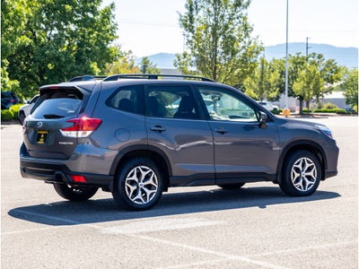 2020 Subaru Forester Premium
