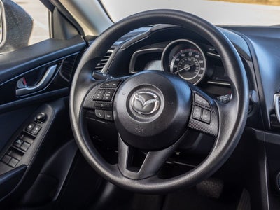 2016 Mazda Mazda3 i SV