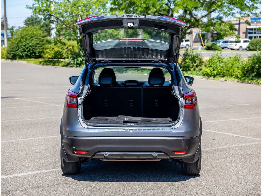 2022 Nissan Rogue Sport SL