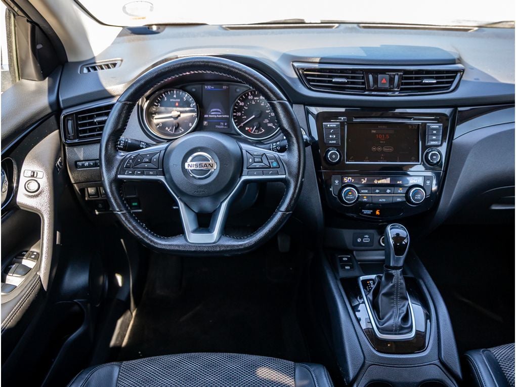 2022 Nissan Rogue Sport SL