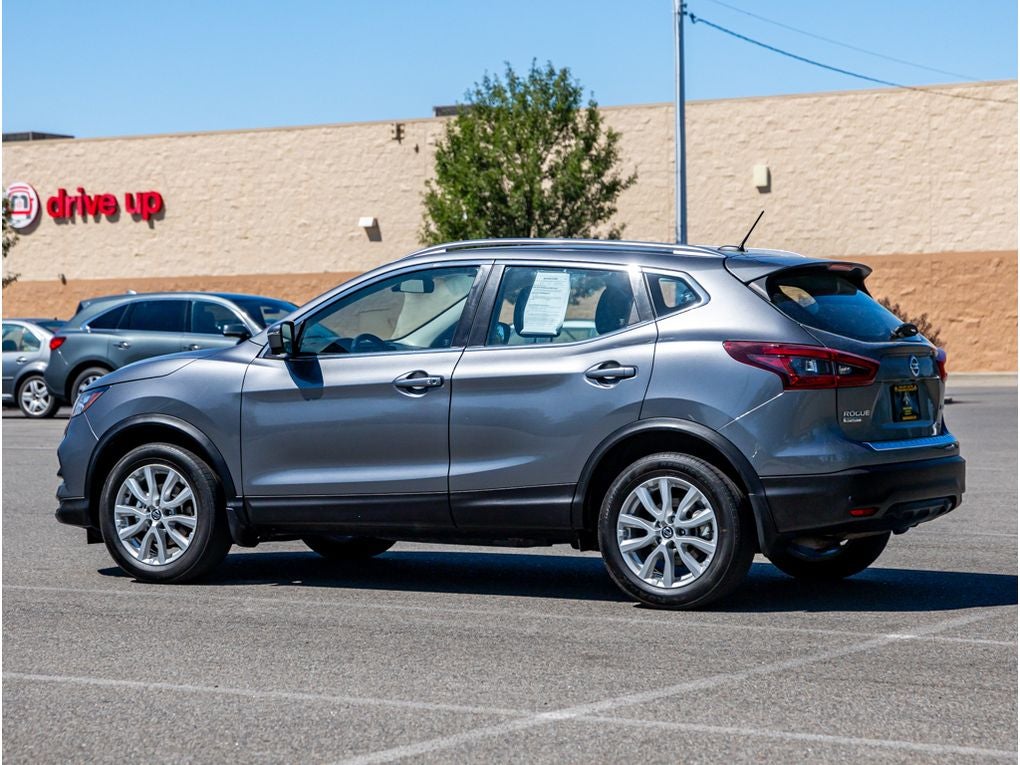 2022 Nissan Rogue Sport SL