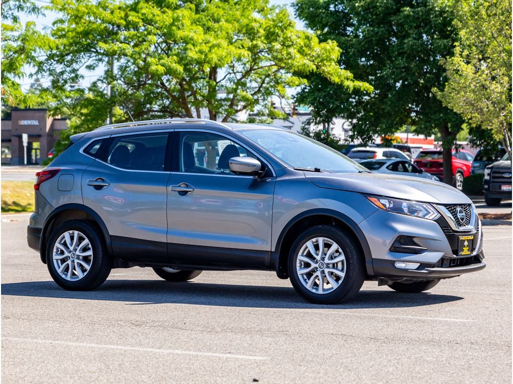 2022 Nissan Rogue Sport SL
