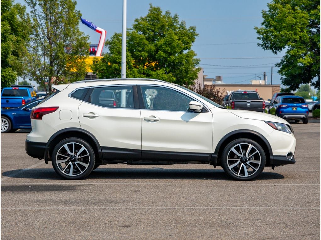 2018 Nissan Rogue Sport Base