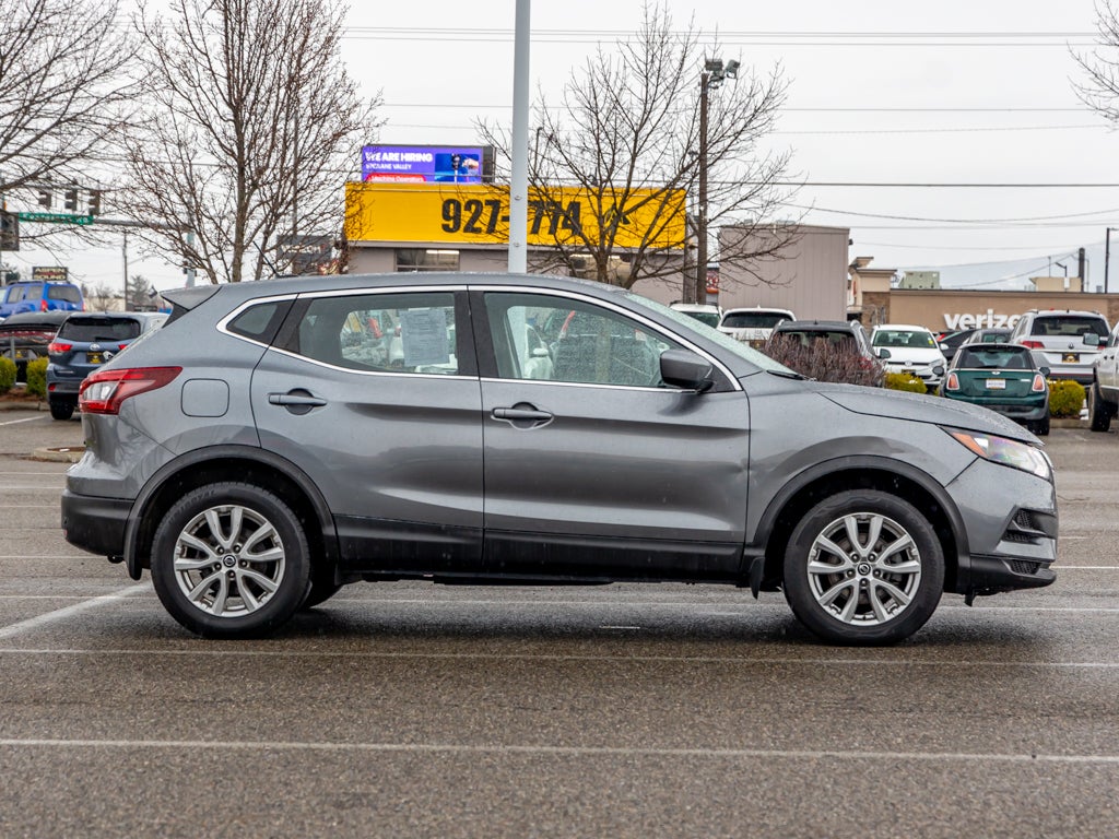 2020 Nissan Rogue Sport SL
