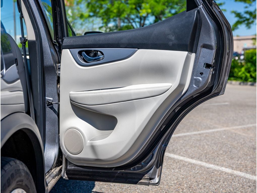 2020 Nissan Rogue Sport SL