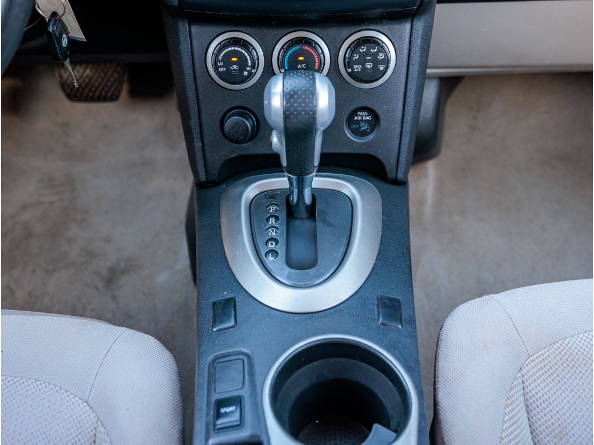 2013 Nissan Rogue Base