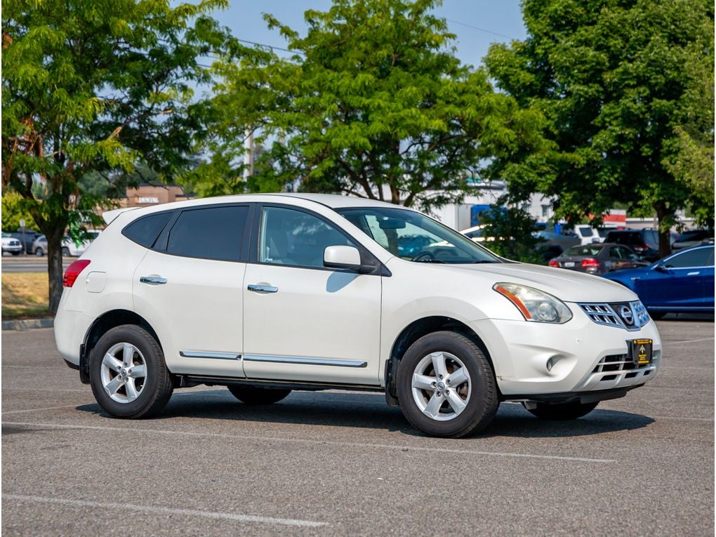 2013 Nissan Rogue Base