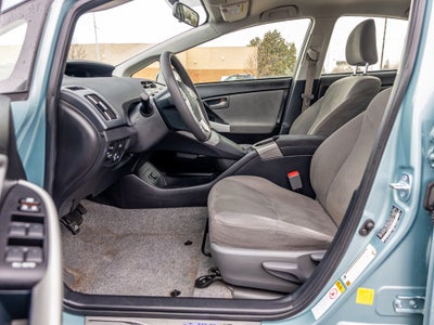 2012 Toyota Prius Plug-In Base