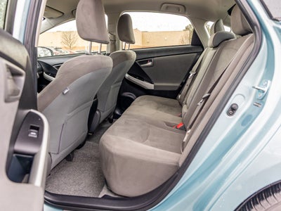 2012 Toyota Prius Plug-In Base