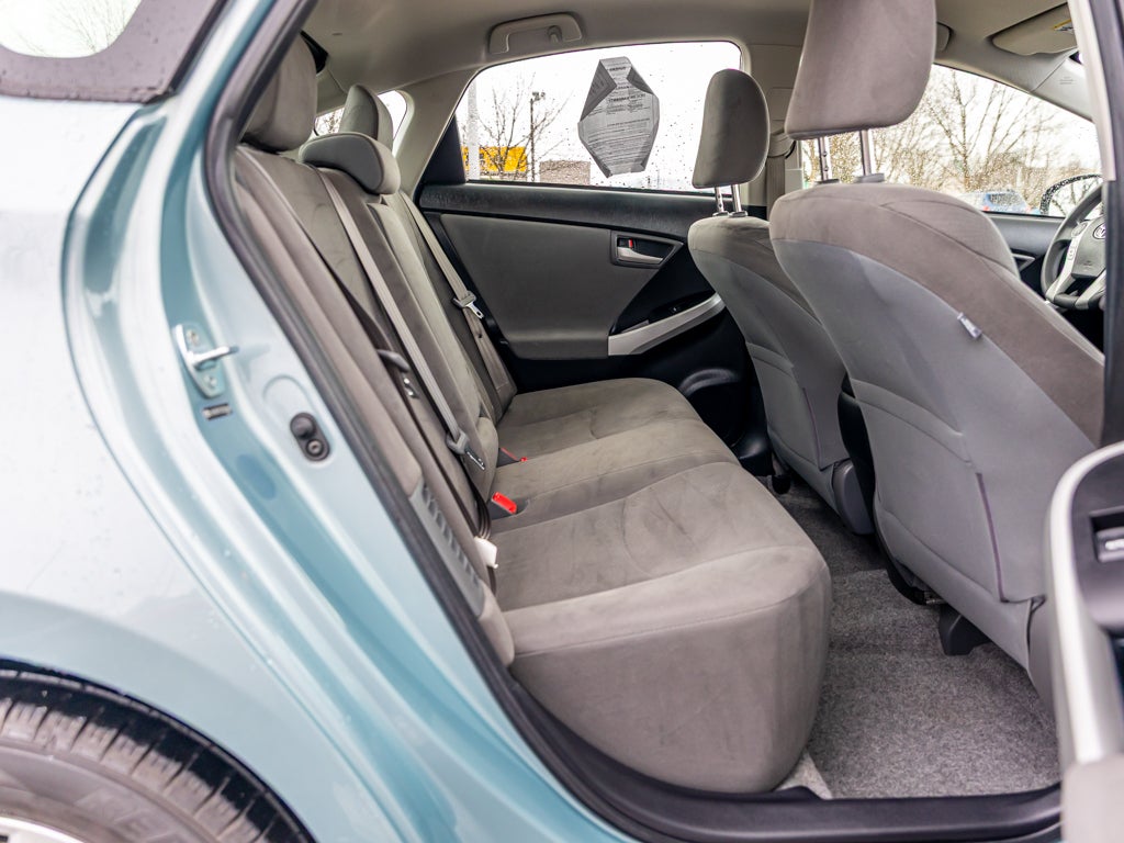 2012 Toyota Prius Plug-In Base