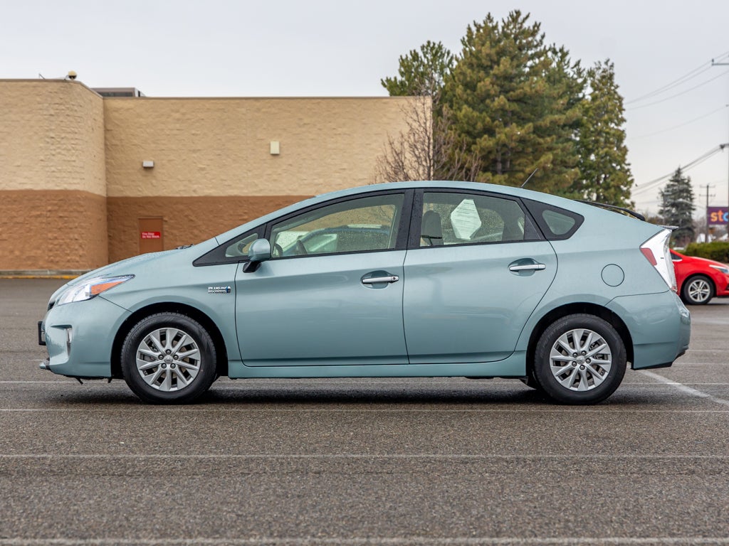 2012 Toyota Prius Plug-In Base
