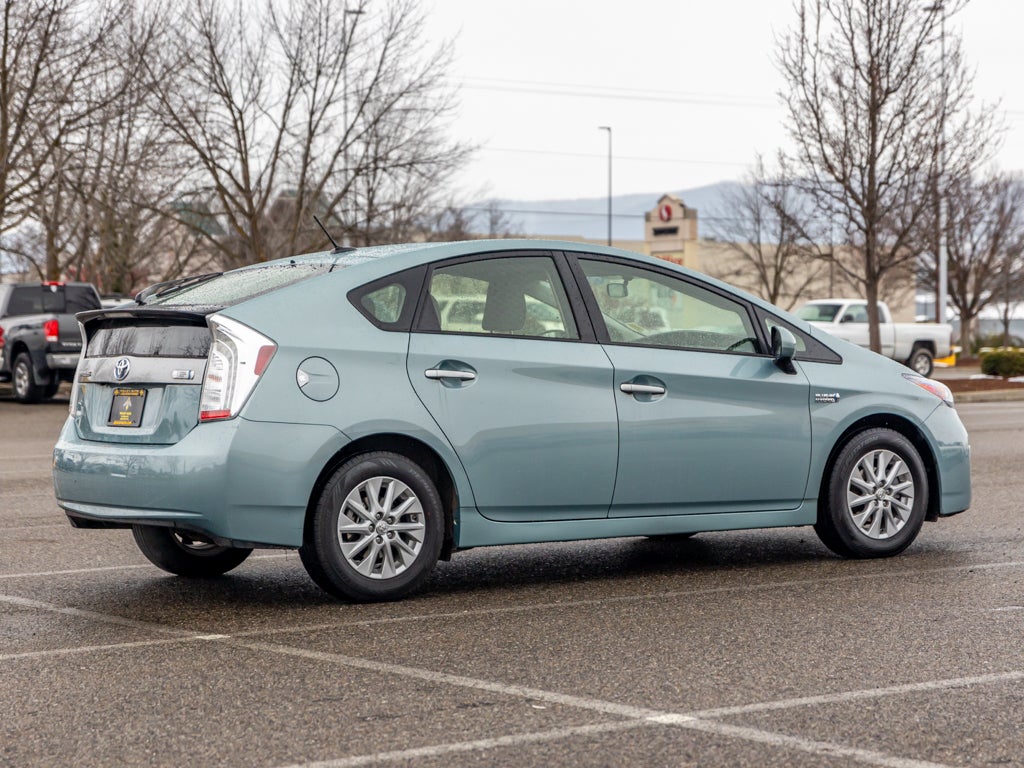 2012 Toyota Prius Plug-In Base