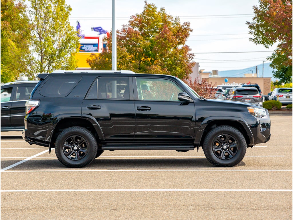 2017 Toyota 4Runner Base
