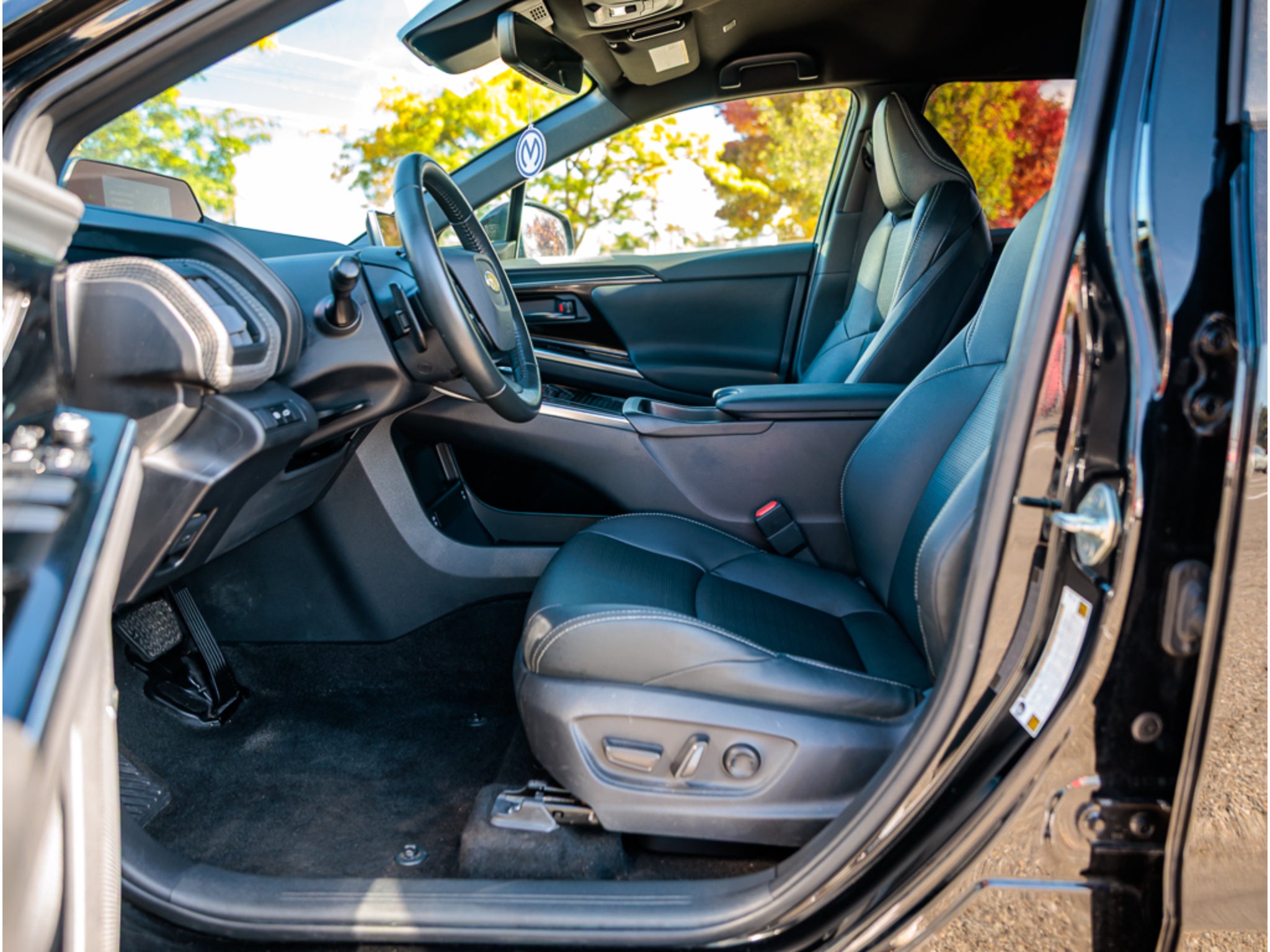 2023 Subaru Solterra Base