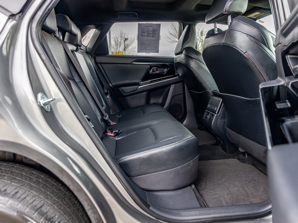 2023 Subaru Solterra Base