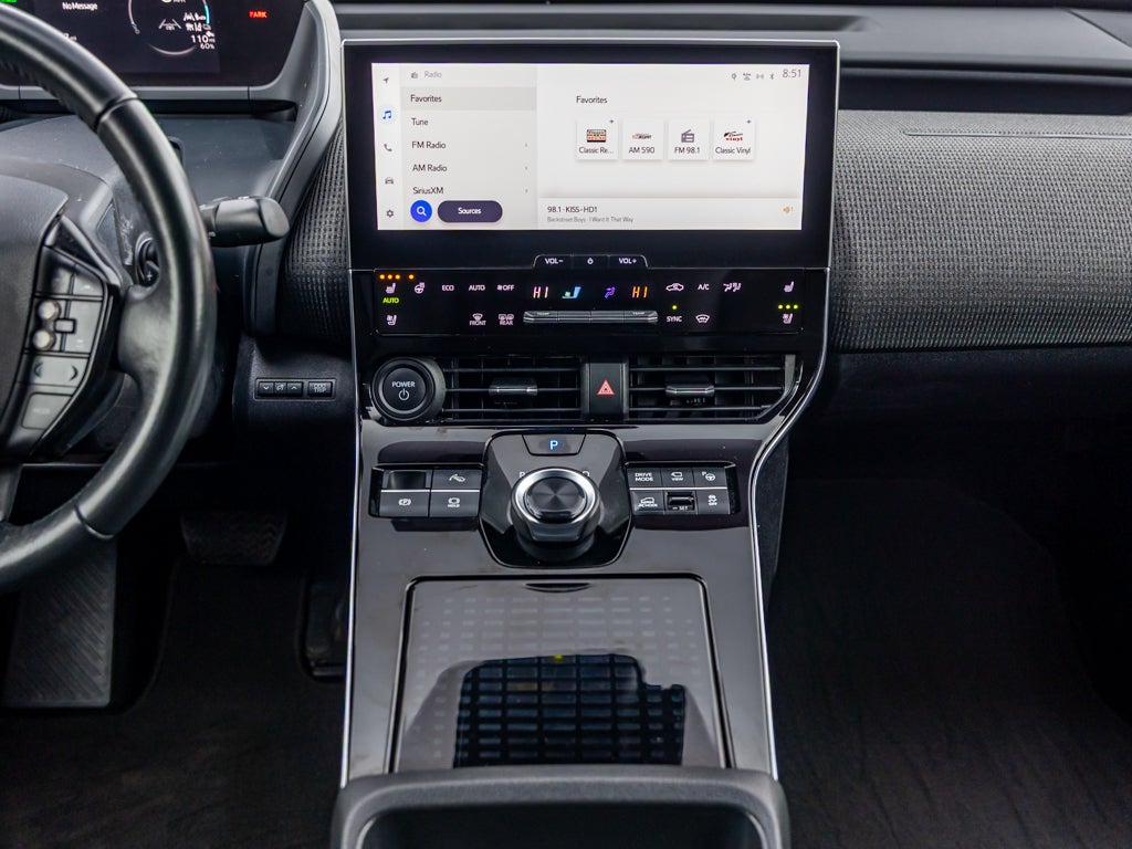 2023 Subaru Solterra Base