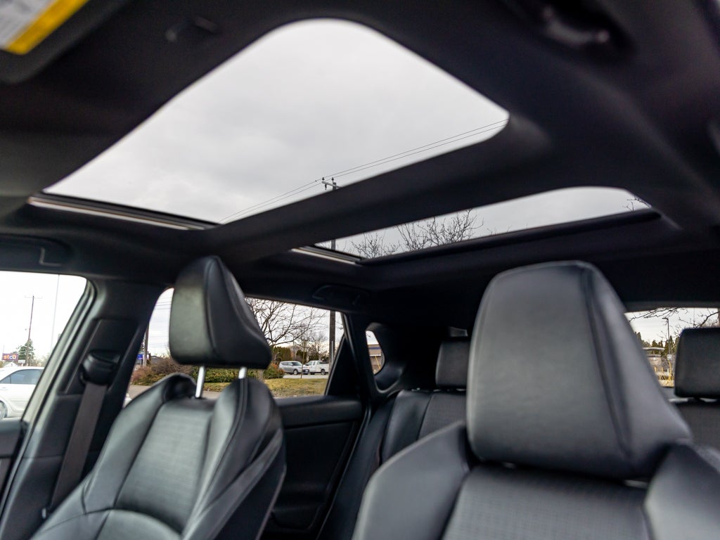 2023 Subaru Solterra Base