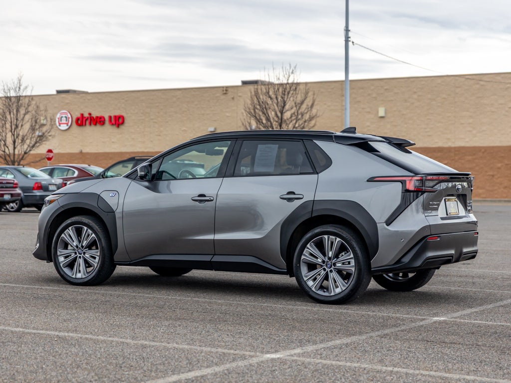 2023 Subaru Solterra Base