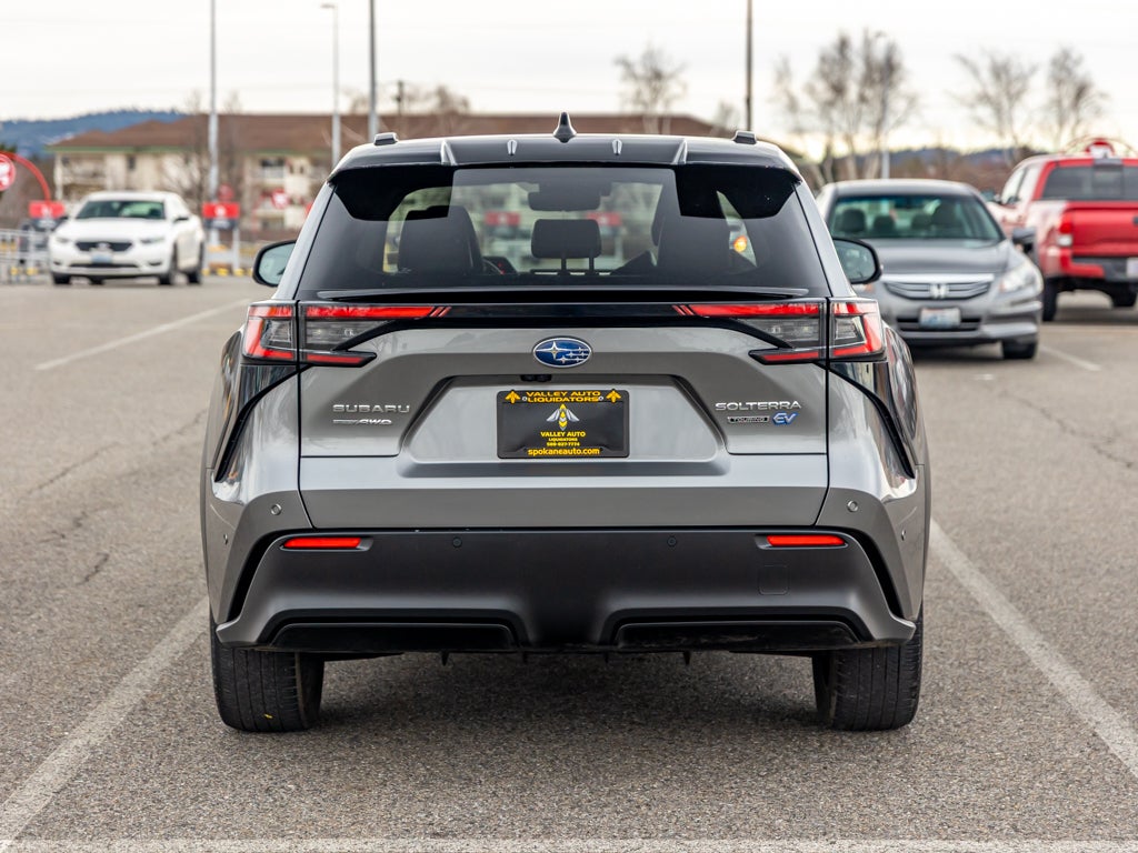 2023 Subaru Solterra Base
