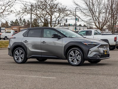 2023 Subaru Solterra Base