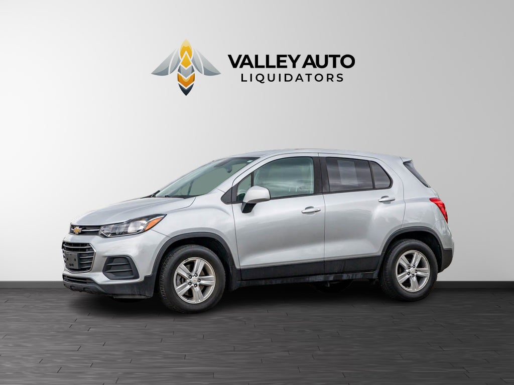 2021 Chevrolet Trax LS's photo